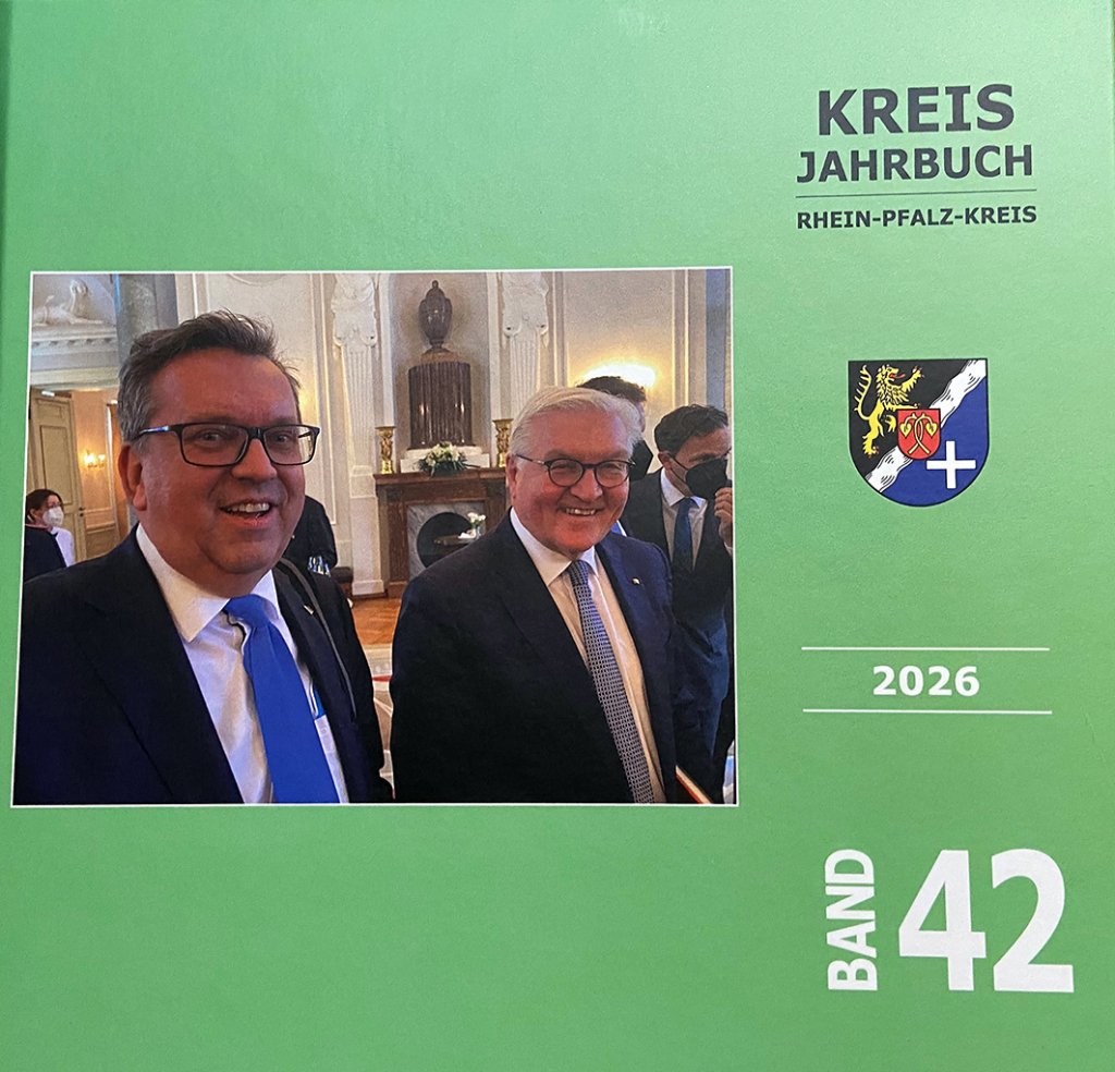 Foto der Titelseite des Kreisjahrbuches 2026