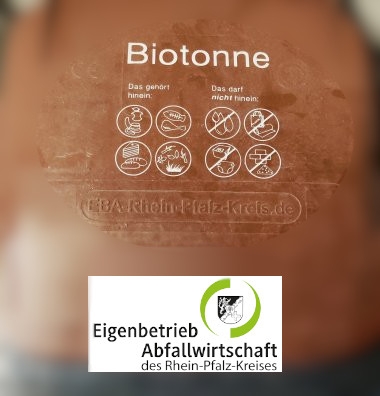 Foto vom Deckel einer Biotonne