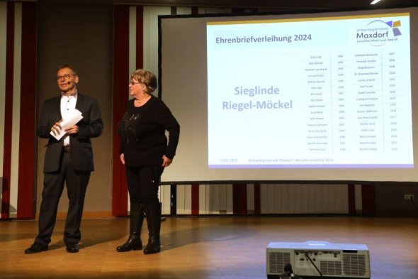 Neujahrsempfang 2024 Foto Ehrenbriefverleihung an Frau Sieglinde Riegel-Möckel